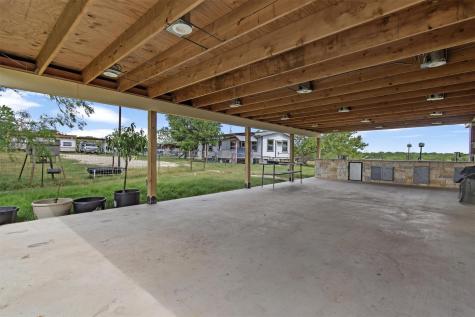 480 Grandpa Road Lockhart TX 78644