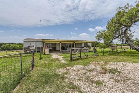 480 Grandpa Road Lockhart TX 78644