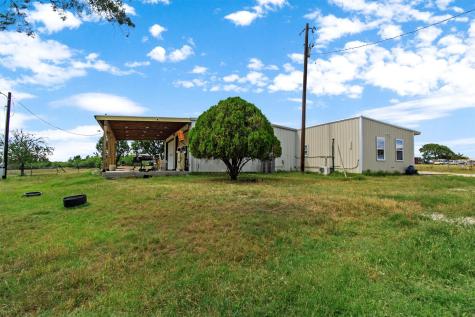 480 Grandpa Road Lockhart TX 78644