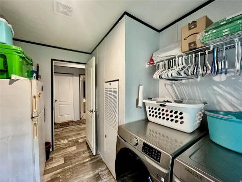 815 Track Road Dale TX 78616