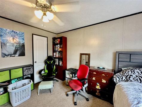 815 Track Road Dale TX 78616