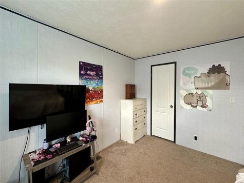 815 Track Road Dale TX 78616