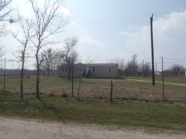 1580 Pooley Road Kingsbury TX 78638