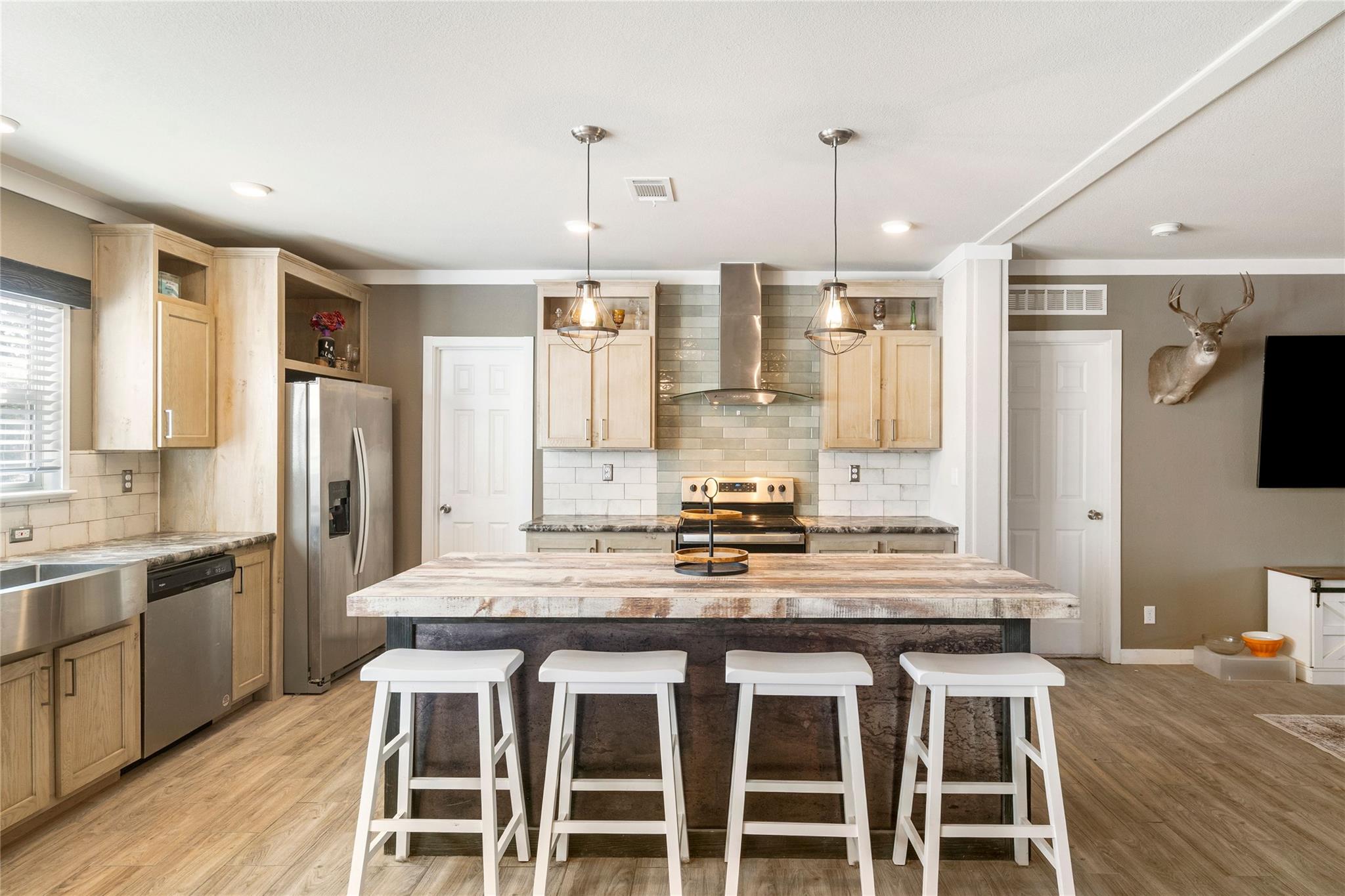 2175 County Road 153 Georgetown TX 78626