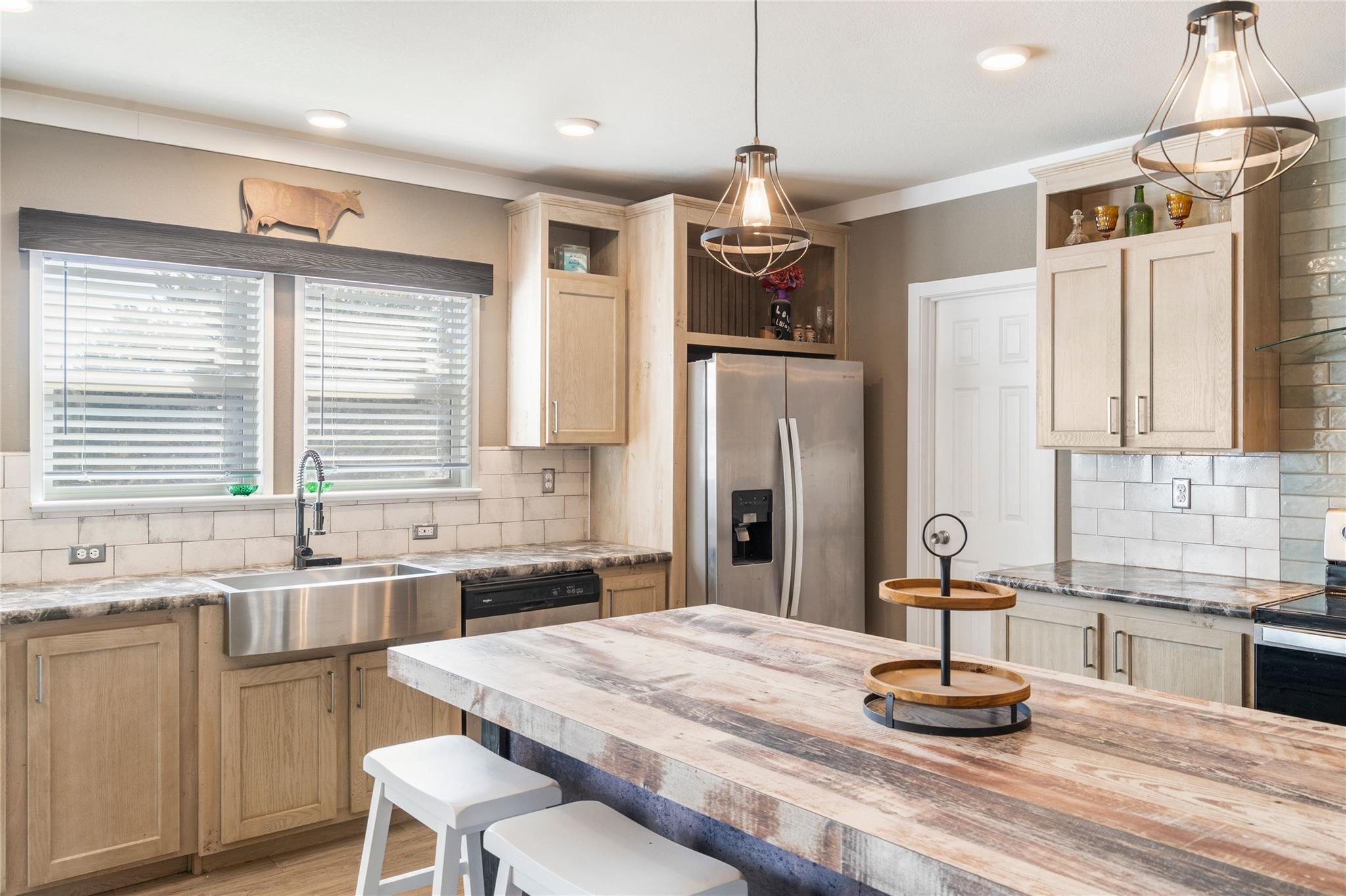 2175 County Road 153 Georgetown TX 78626