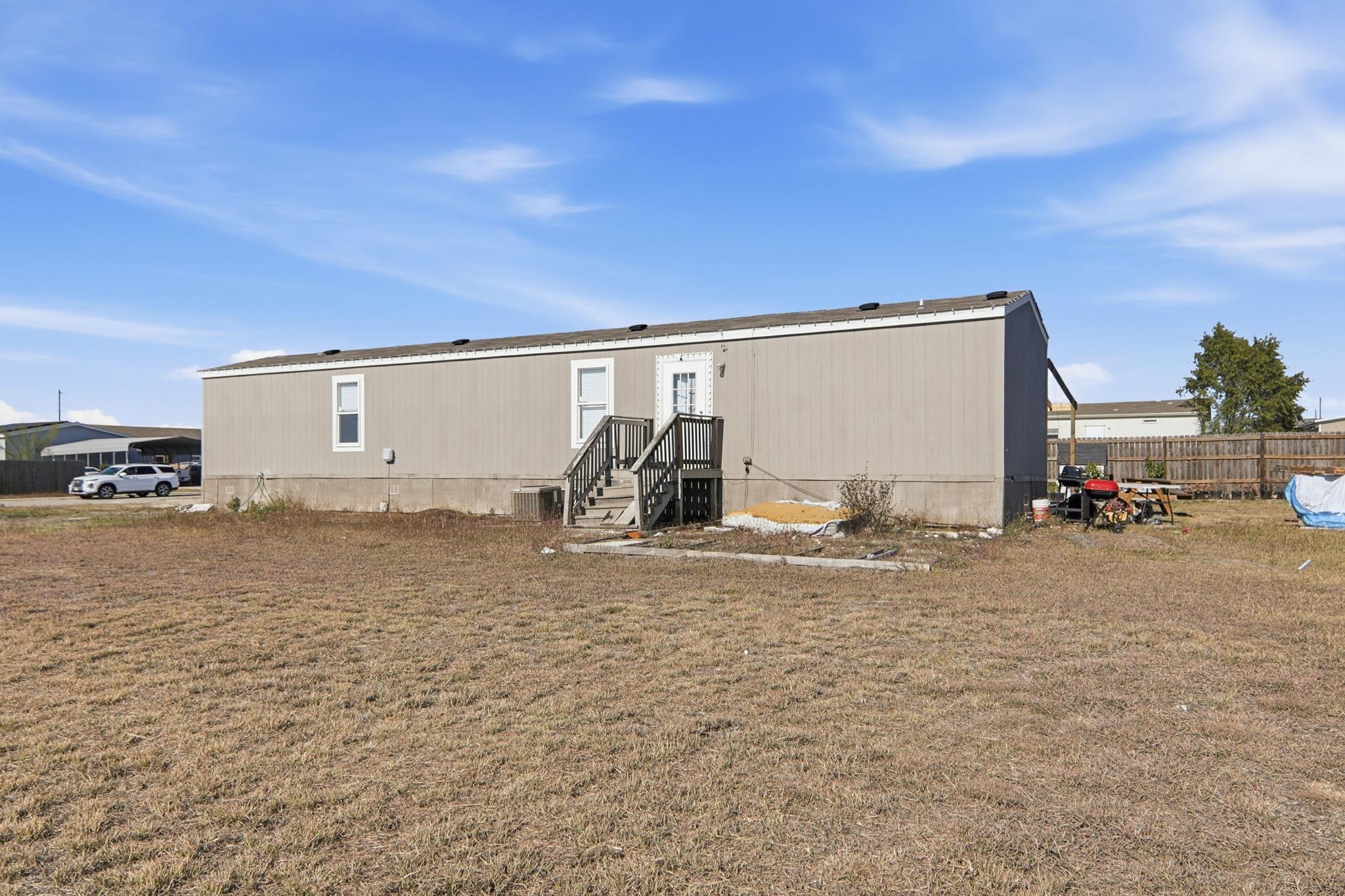 1130 Rustler Pass Kyle TX 78640