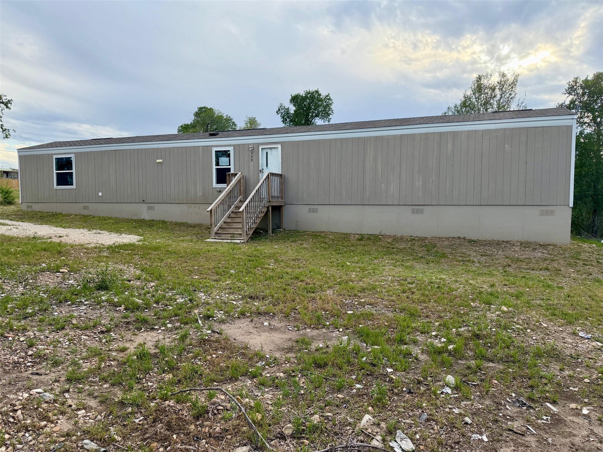 309 Oak Arbor Trail Del Valle TX 78617
