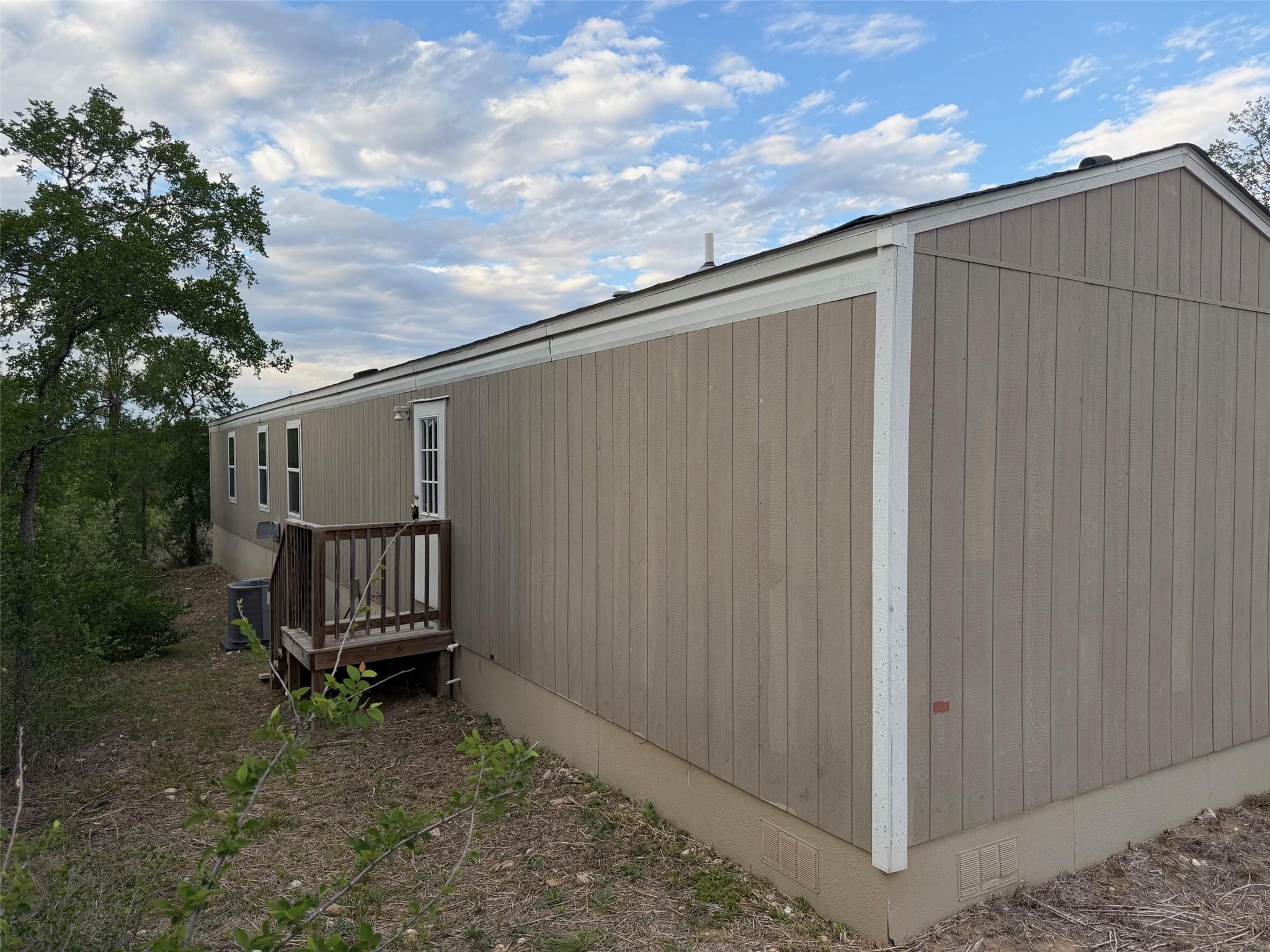 309 Oak Arbor Trail Del Valle TX 78617