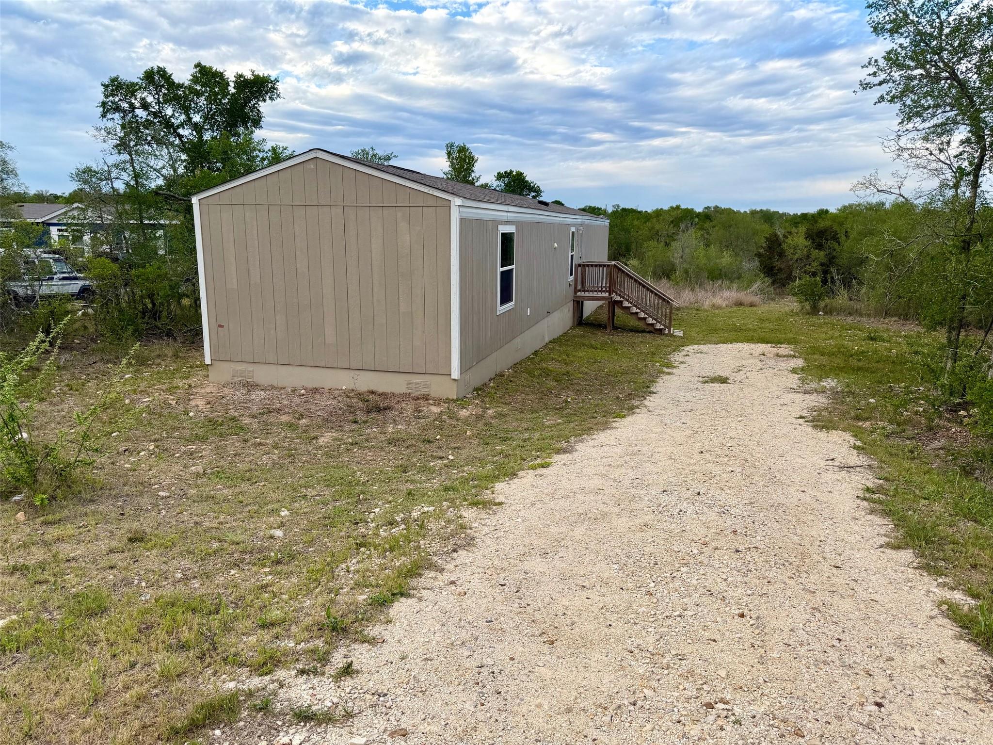 309 Oak Arbor Trail Del Valle TX 78617