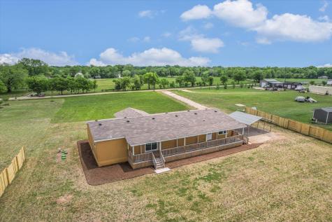 202 Lazy River Lane Elgin TX 78621