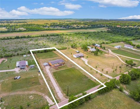 202 Lazy River Lane Elgin TX 78621