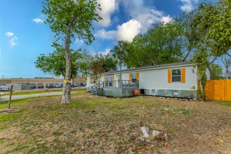 1901 Pecan Street San Marcos TX 78666