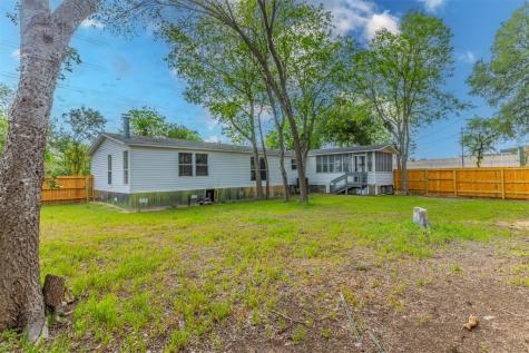 1901 Pecan Street San Marcos TX 78666