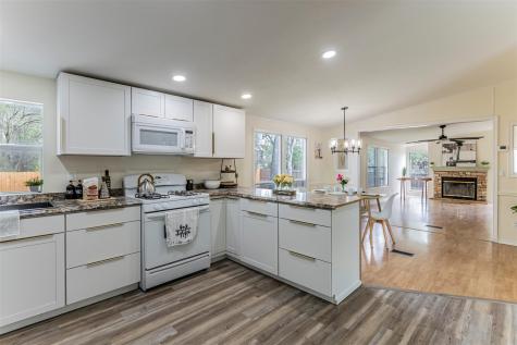 1901 Pecan Street San Marcos TX 78666