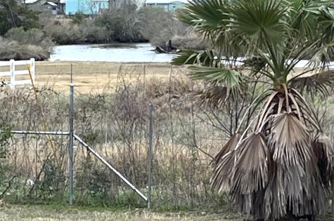 104 S Peach Street Seadrift TX 77983