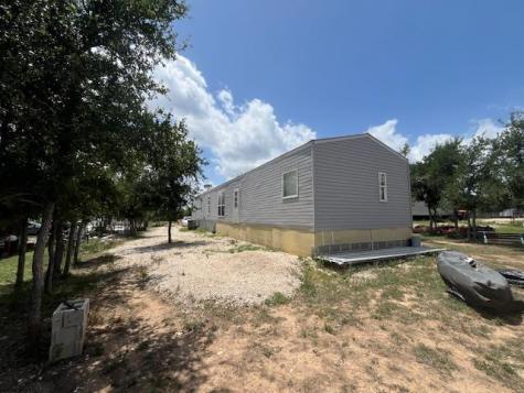 104 Agave Azul Cove Dale TX 78616