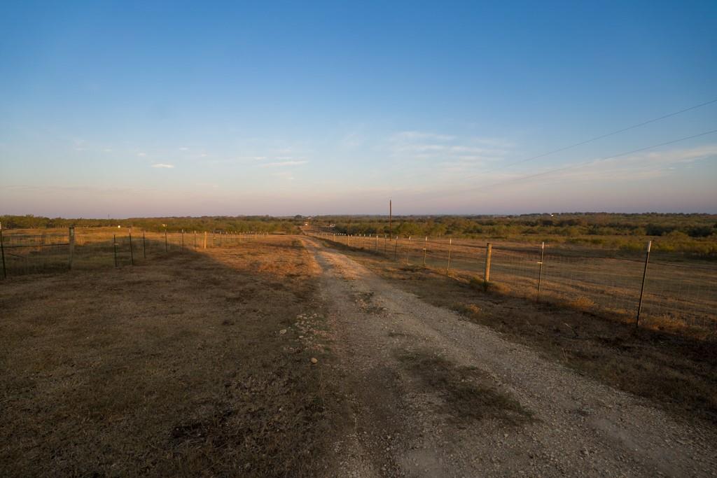 1096 County Road 447 Waelder TX 78959