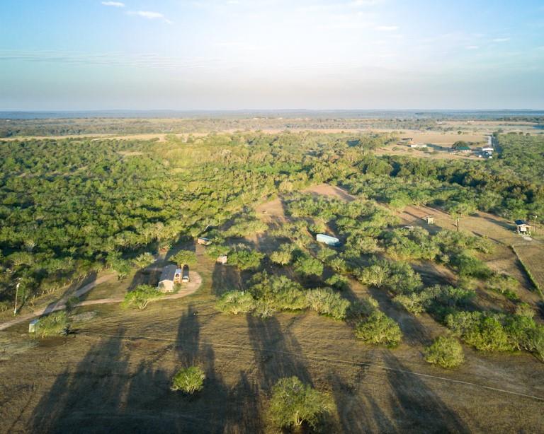 1096 County Road 447 Waelder TX 78959