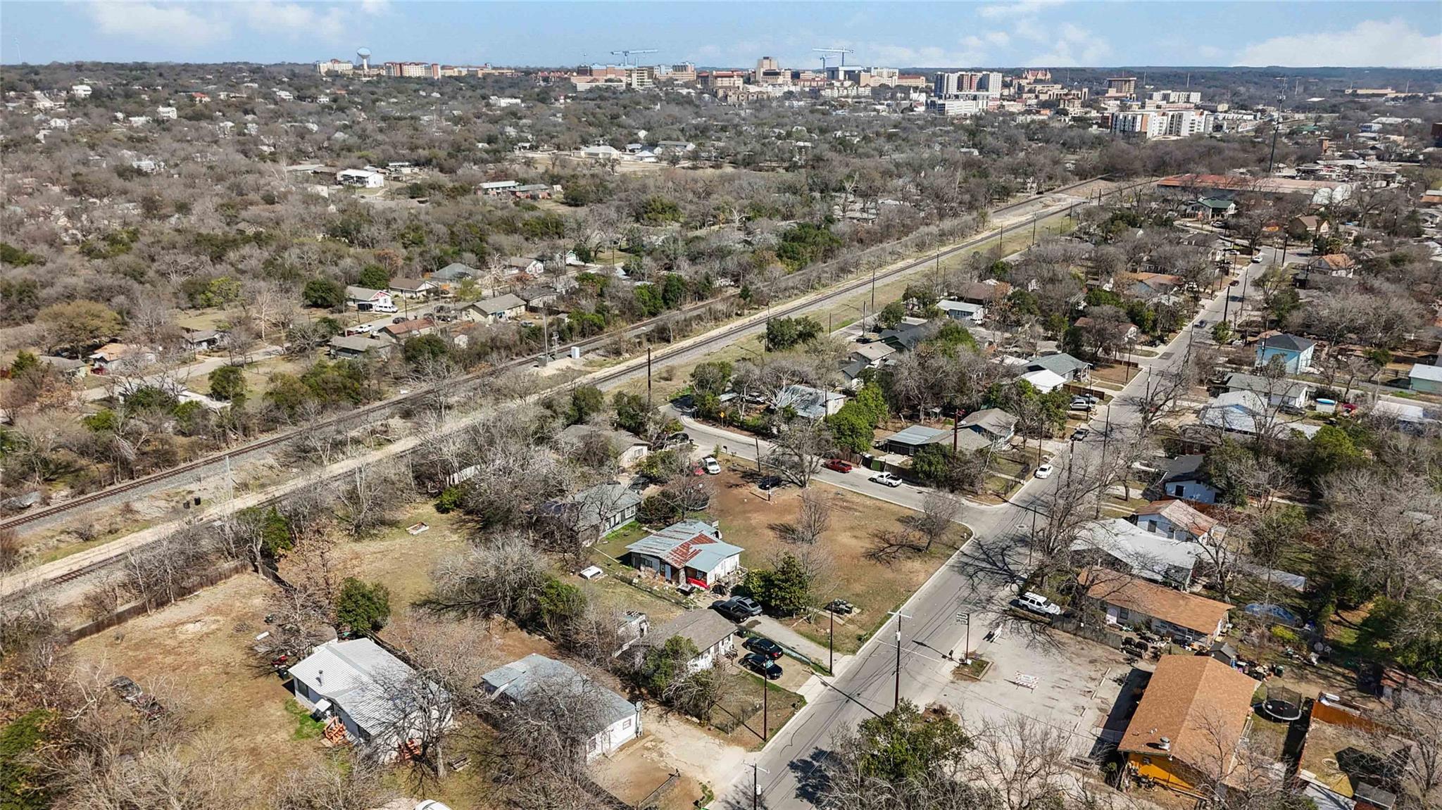814 Alabama Street San Marcos TX 78666