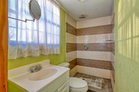 645 Old Luling Road Lockhart TX 78644