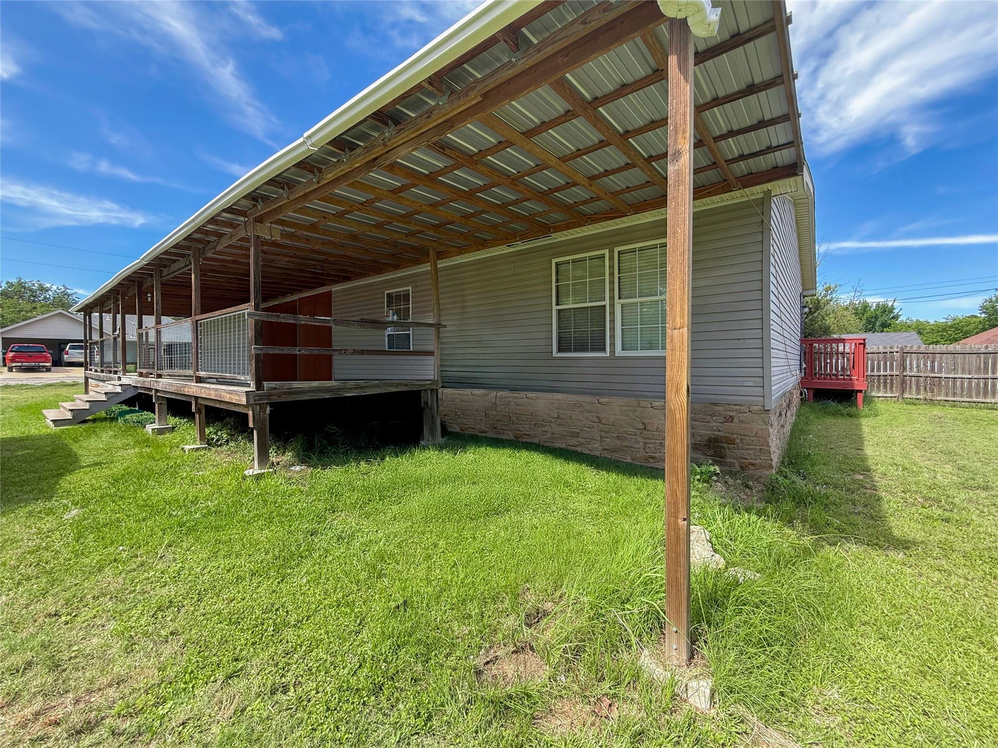 845 Caldwell Street Lexington TX 78947