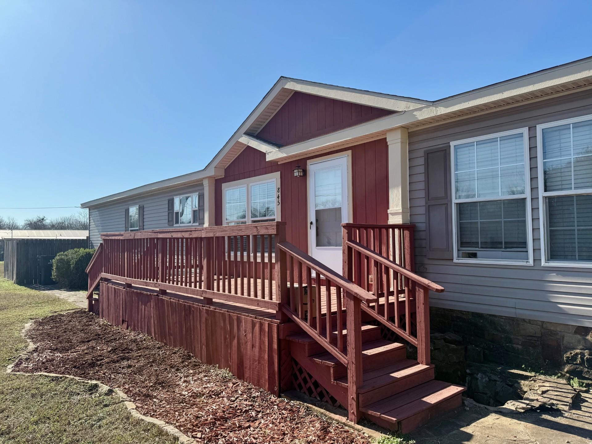 845 Caldwell Street Lexington TX 78947