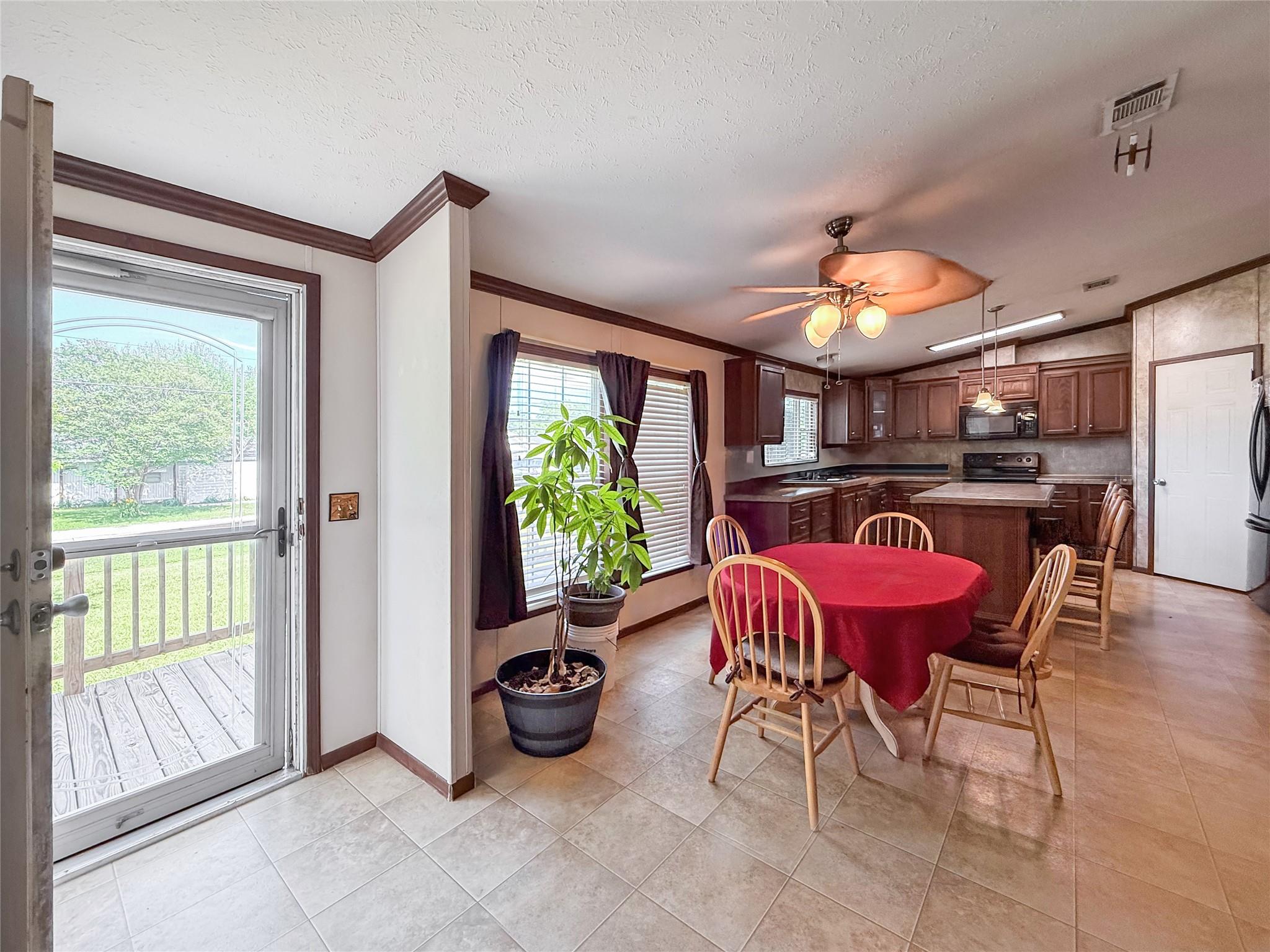 845 Caldwell Street Lexington TX 78947
