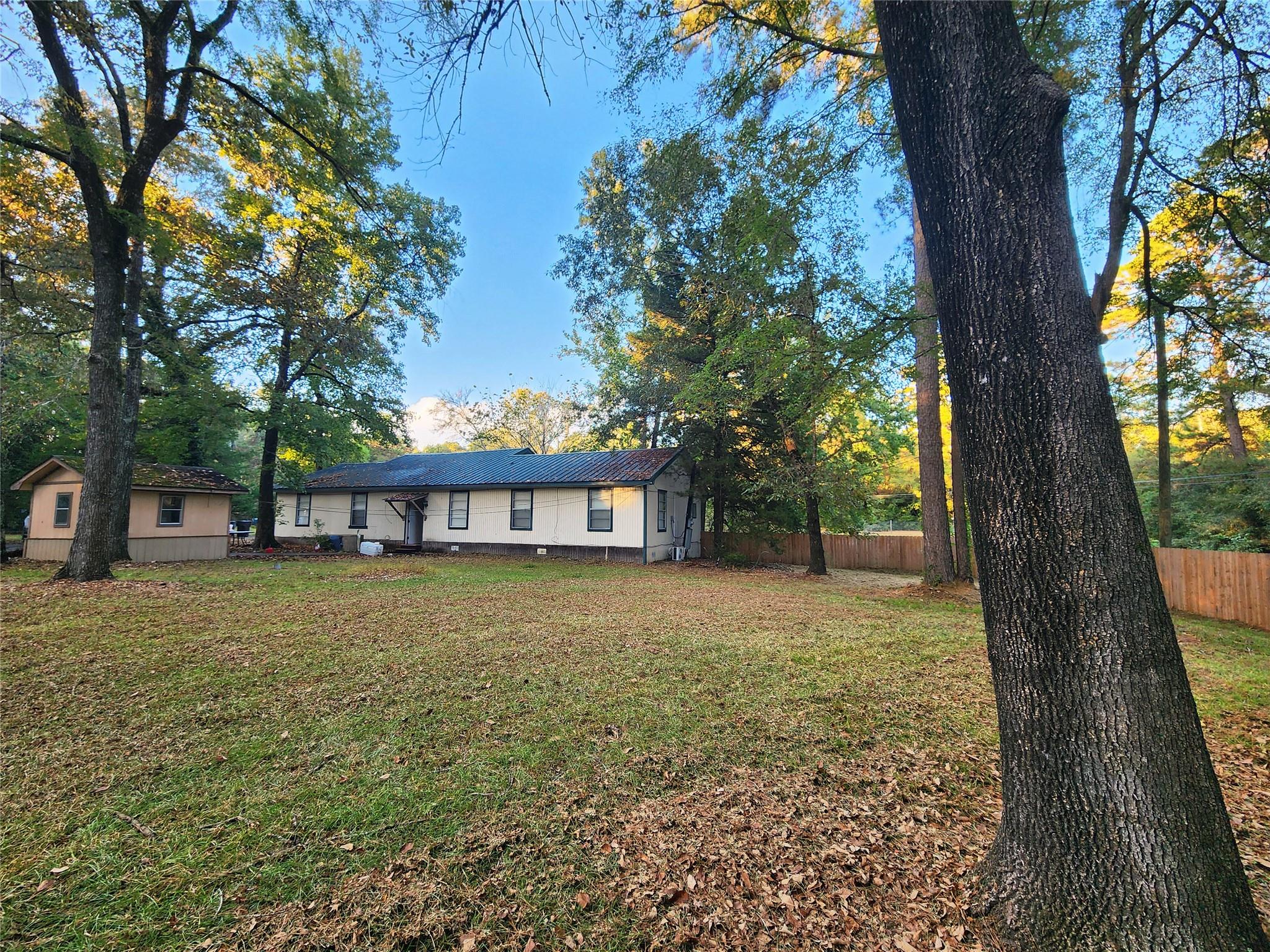 125 Hunters Drive Trinity TX 75862