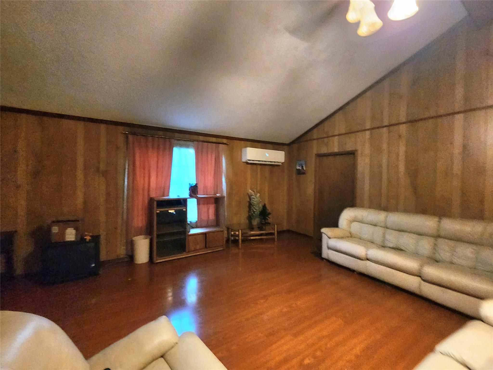 125 Hunters Drive Trinity TX 75862