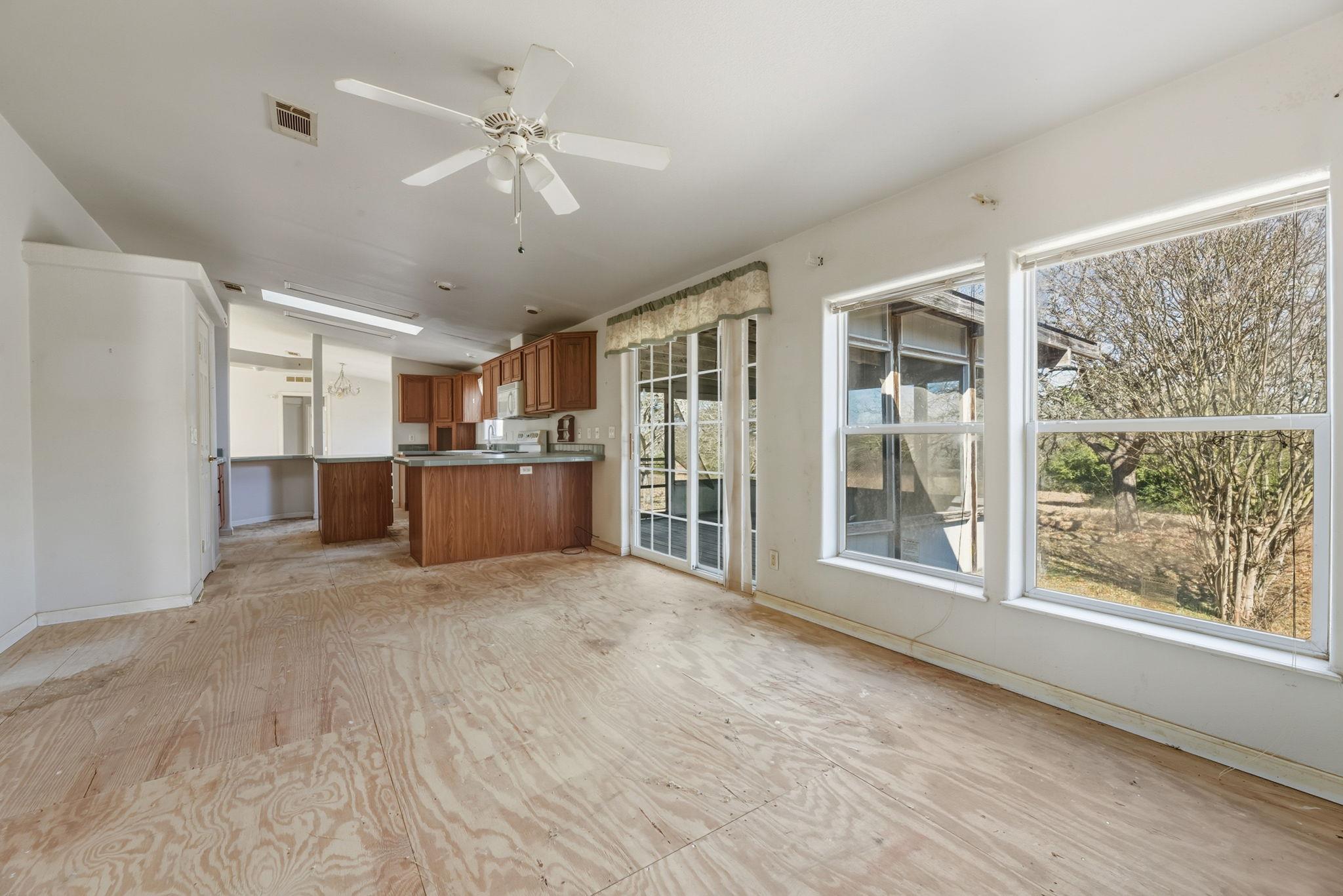 171 Mustang Drive Paige TX 78659
