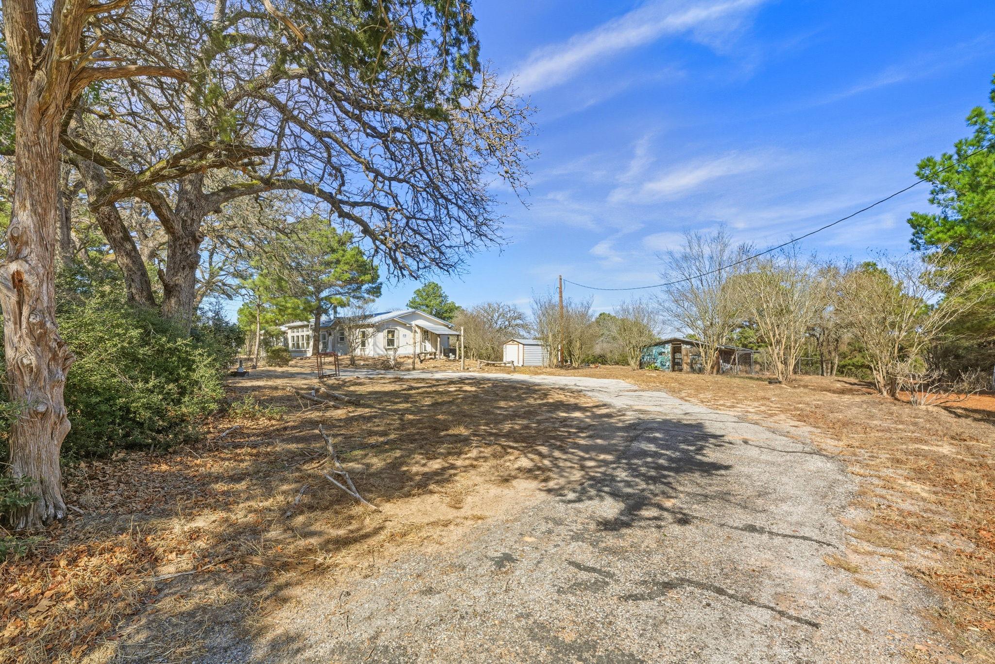 171 Mustang Drive Paige TX 78659