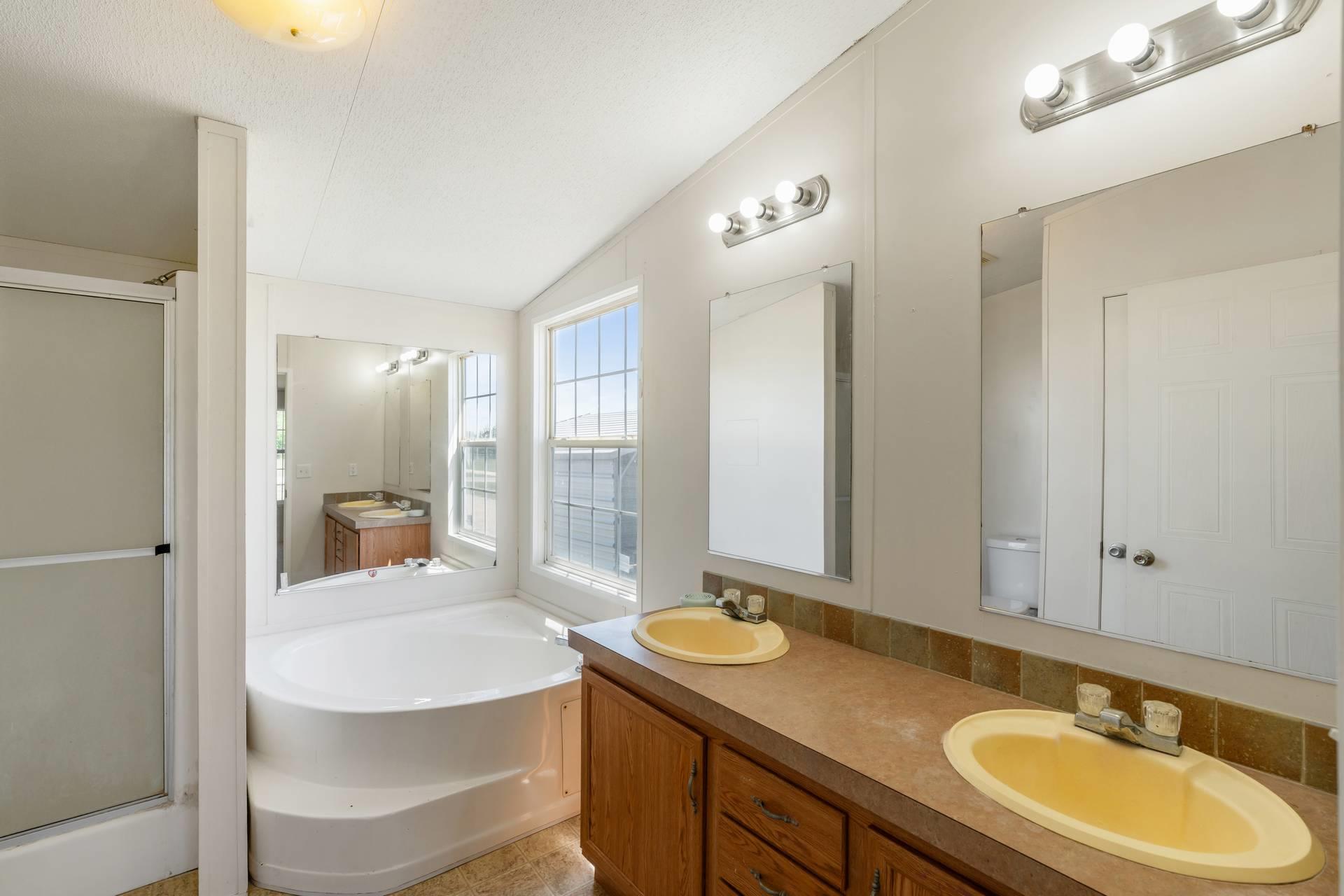 901 Thousand Oaks Trail Liberty Hill TX 78642