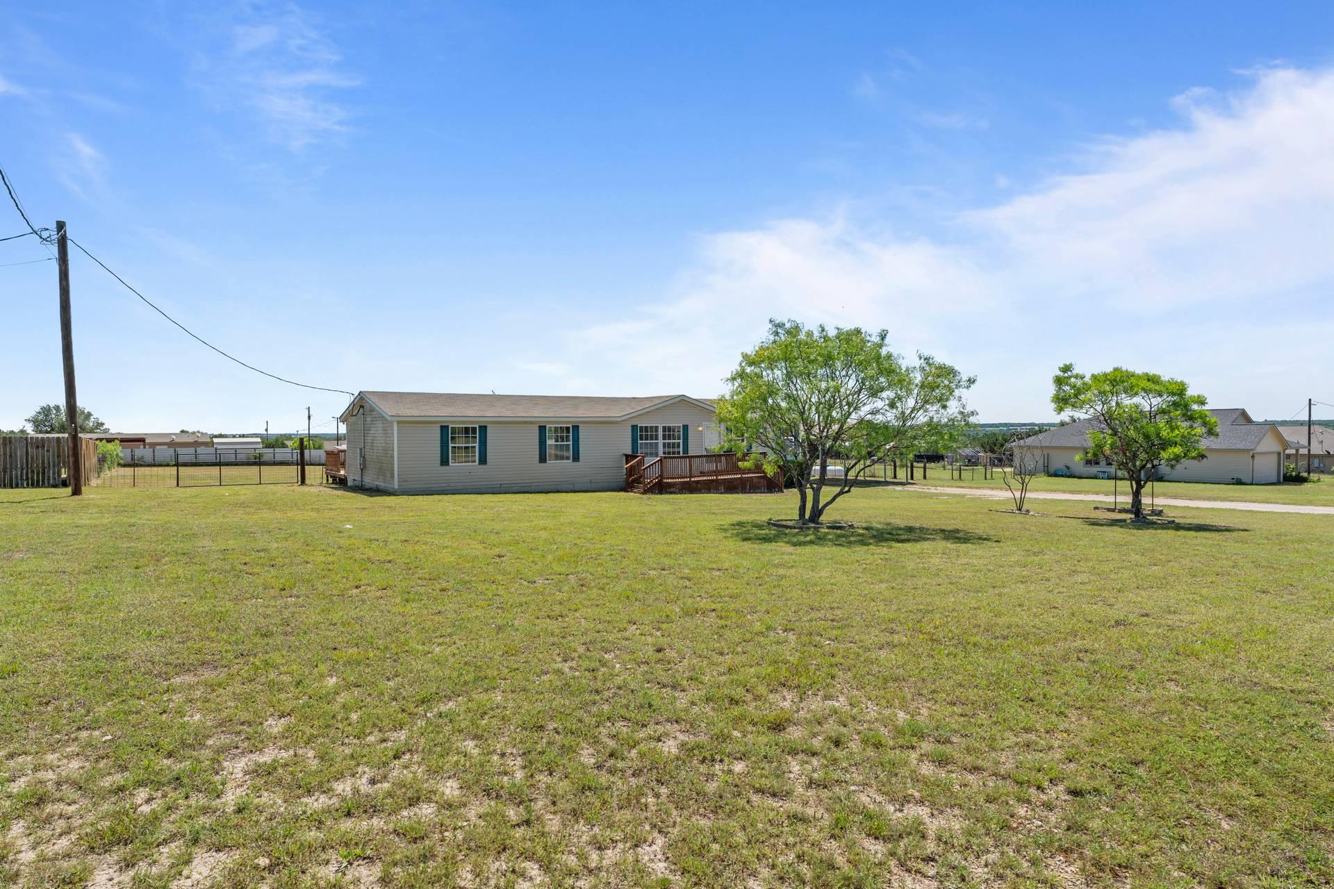 901 Thousand Oaks Trail Liberty Hill TX 78642