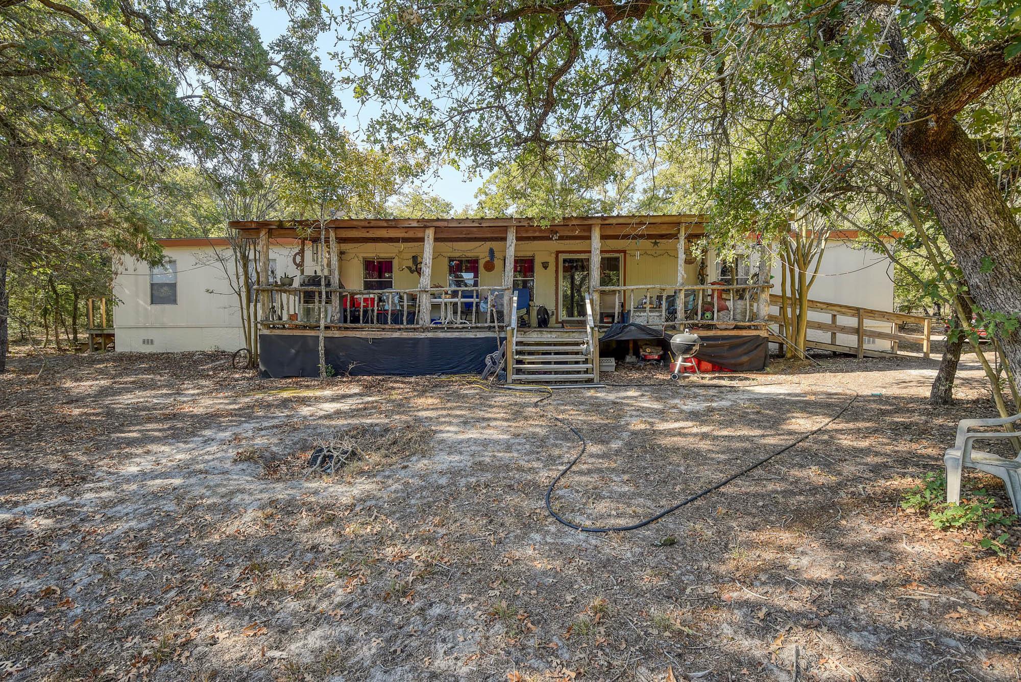 181 Lockwood Road Red Rock TX 78662
