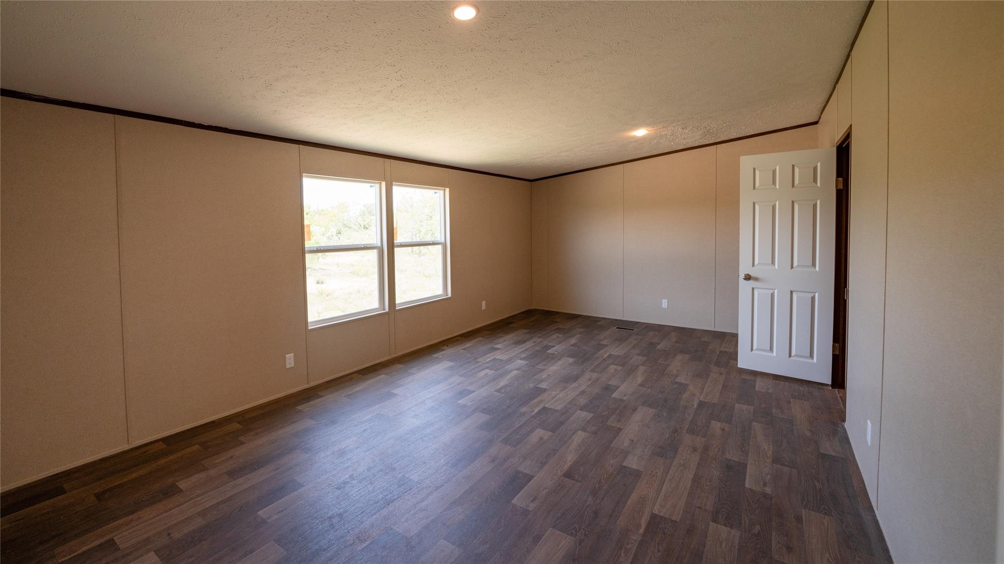 1121 Callihan Road Luling TX 78648