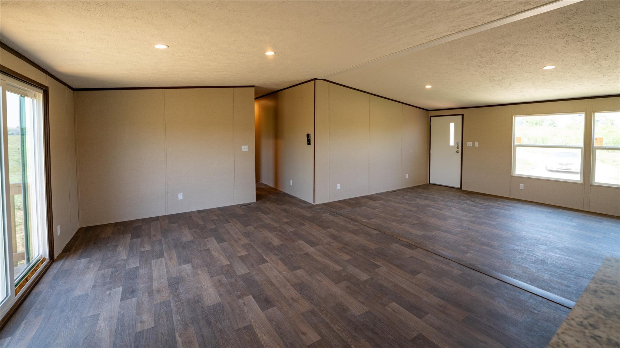 1121 Callihan Road Luling TX 78648