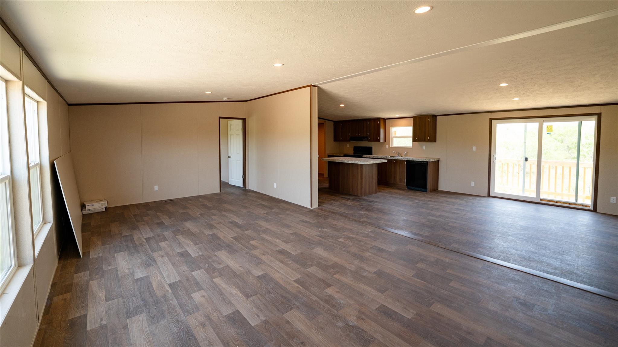 1121 Callihan Road Luling TX 78648