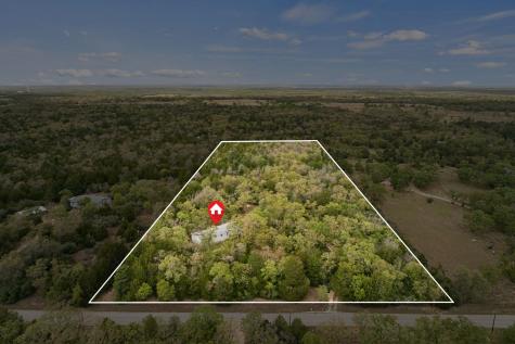1319 County Road C Lexington TX 78947