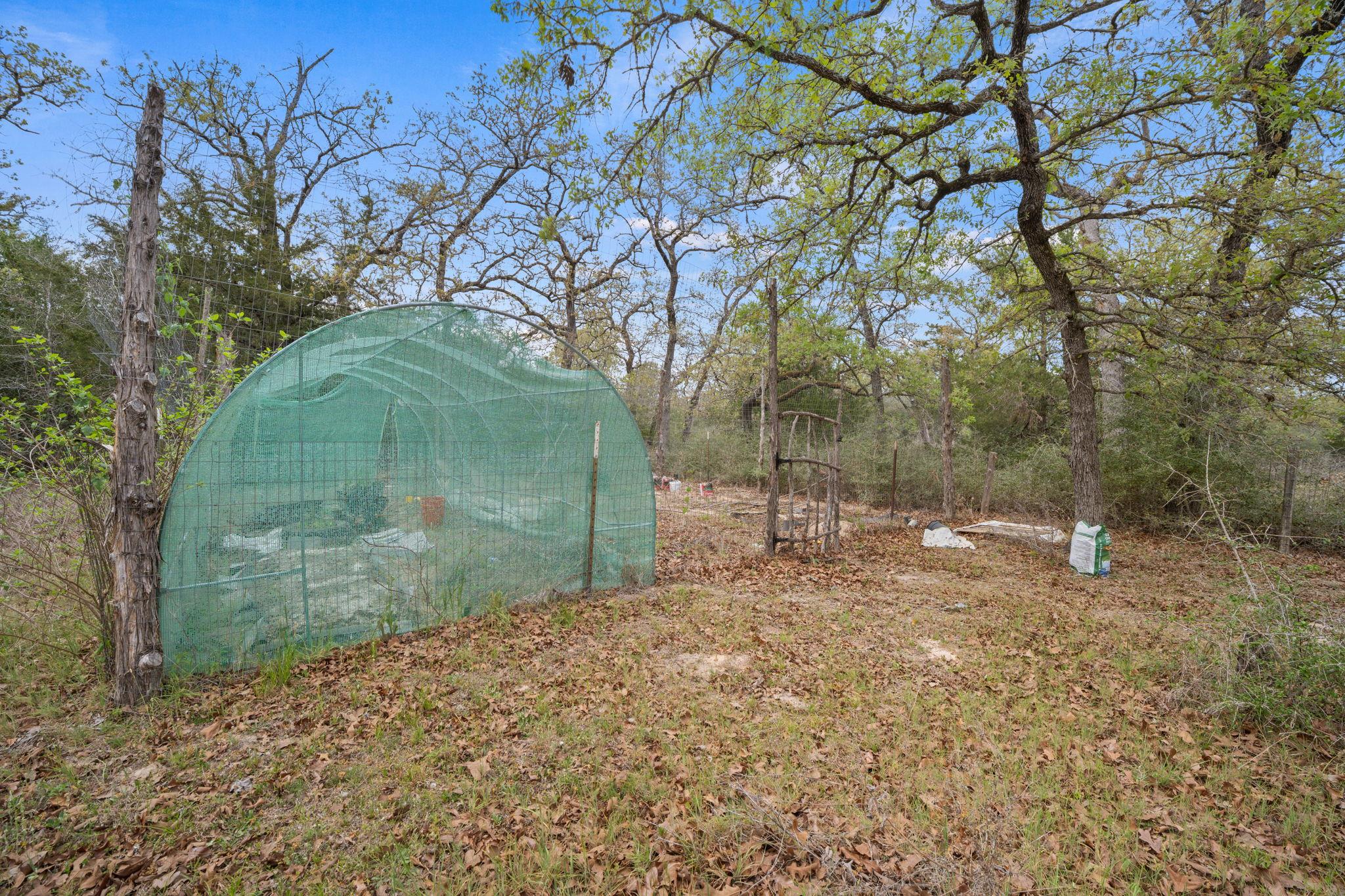 1319 County Road C Lexington TX 78947