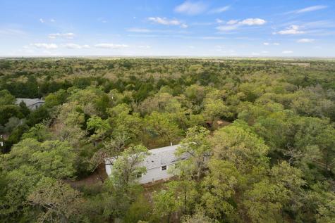 1319 County Road C Lexington TX 78947