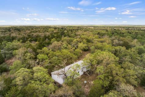 1319 County Road C Lexington TX 78947