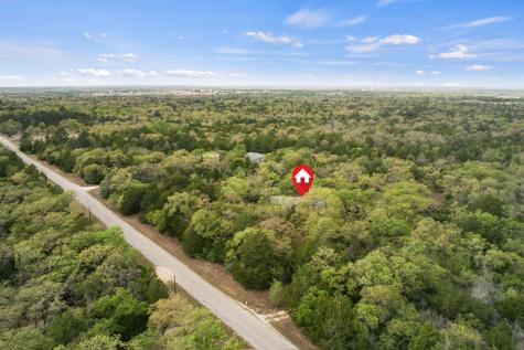 1319 County Road C Lexington TX 78947