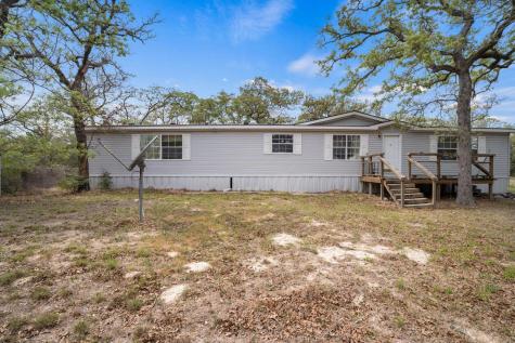 1319 County Road C Lexington TX 78947