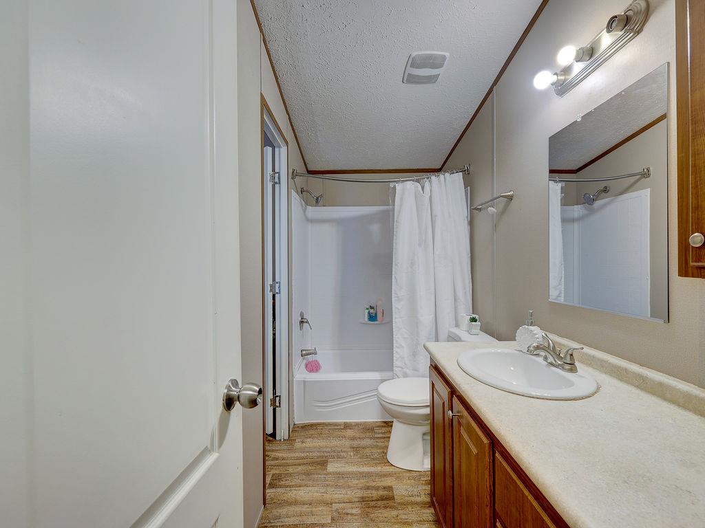 230 Gato Road Cedar Creek TX 78612