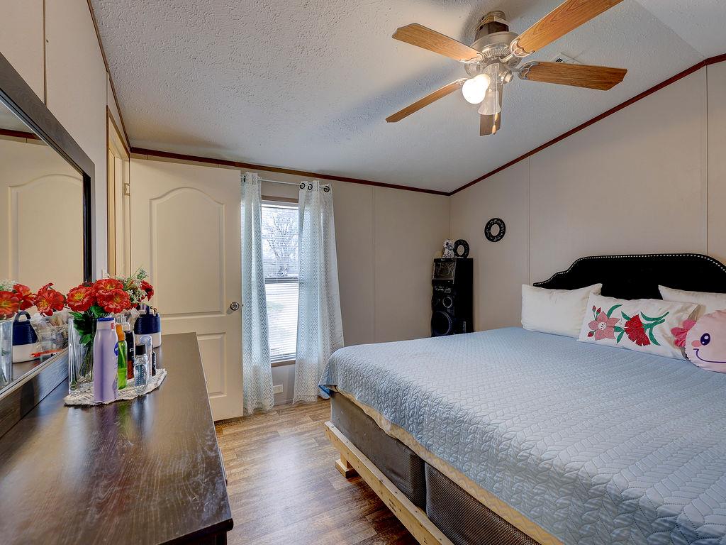 230 Gato Road Cedar Creek TX 78612