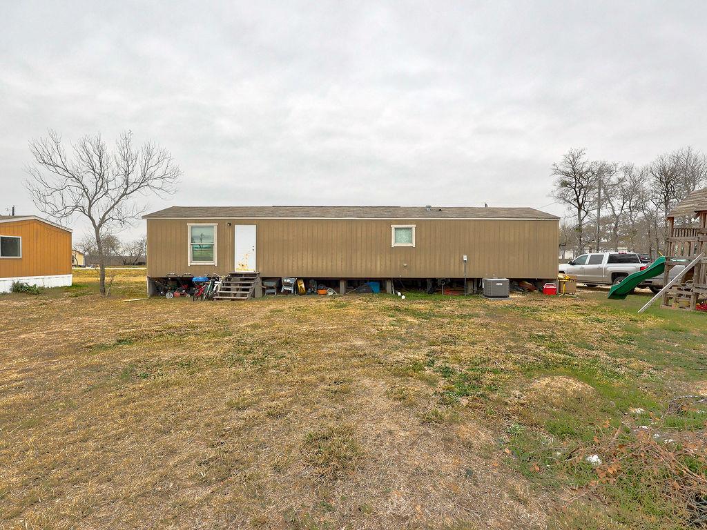 230 Gato Road Cedar Creek TX 78612