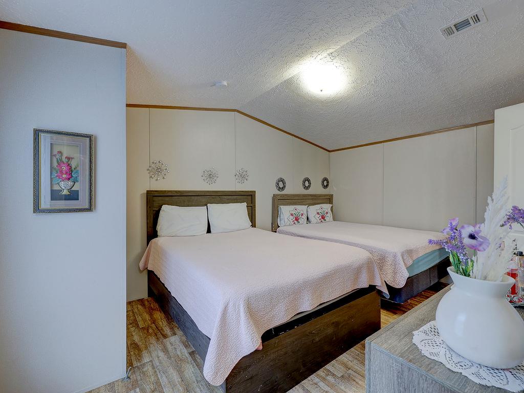 230 Gato Road Cedar Creek TX 78612