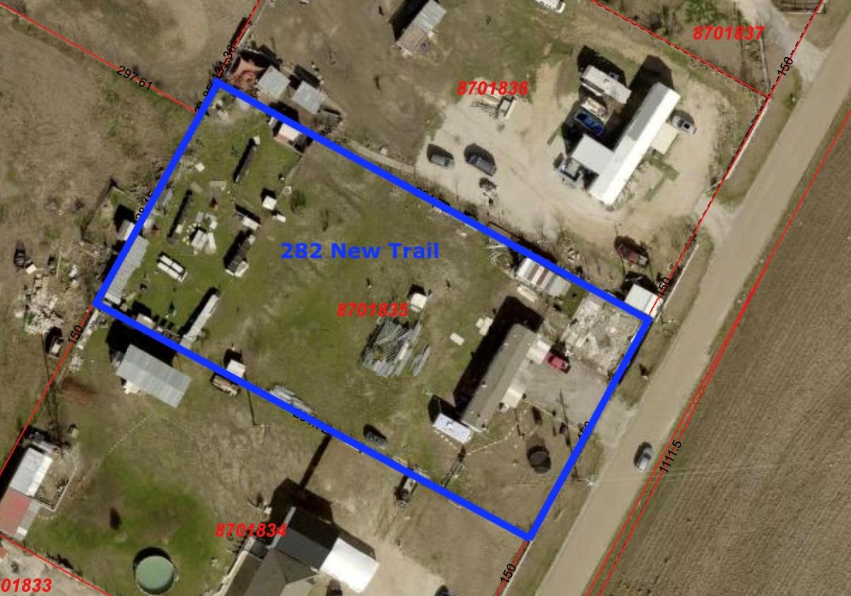 282 New Trail Elgin TX 78621