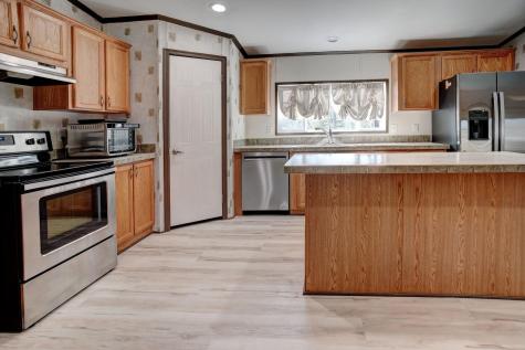 552 S Old Potato Road Paige TX 78659