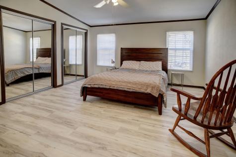 552 S Old Potato Road Paige TX 78659
